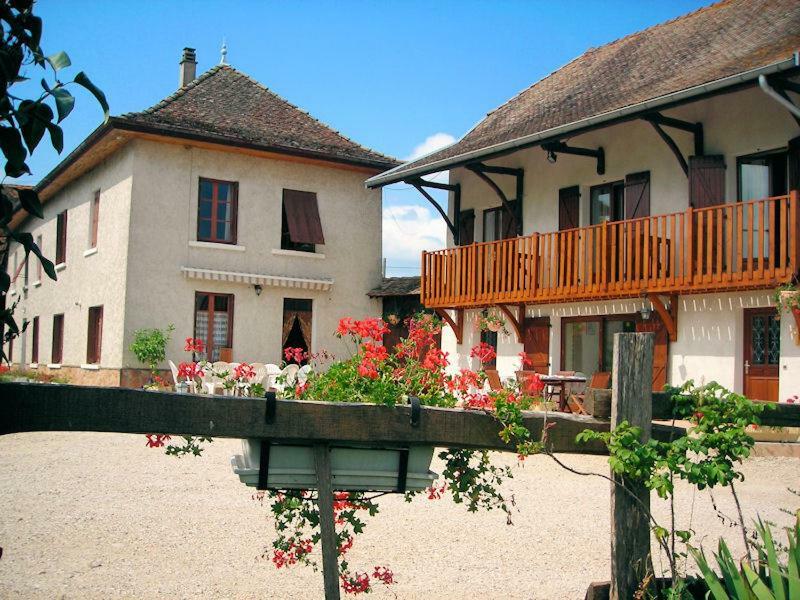 Villa La Bardelière à Corbelin Extérieur photo